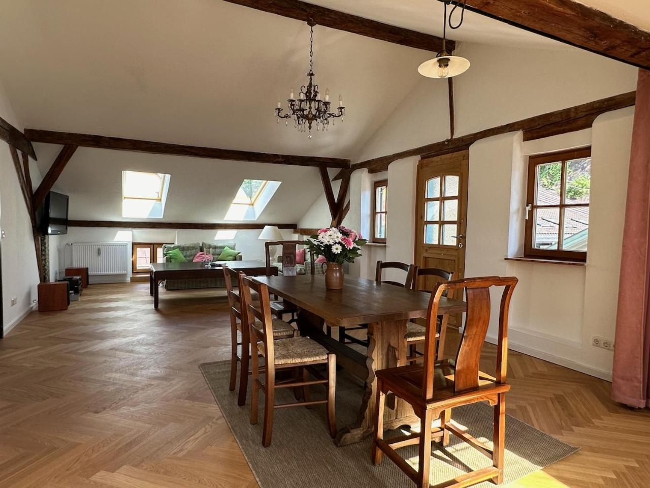 Am Historischen Marktplatz Apartment Neubeuern
